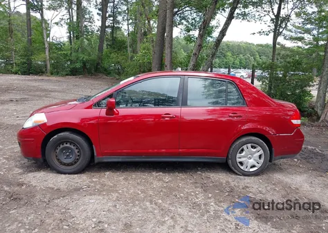 2010 Nissan Versa 1.8S из США, поврежденный, VIN 3N1BC1AP3AL458043
